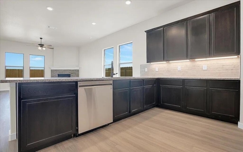 2902 Bryan Avenue, Wolfforth, TX 79382, 3 Habitaciones Habitaciones , ,2 BañosBaños,Residential,En Venta,2902 Bryan Avenue,0,202559383