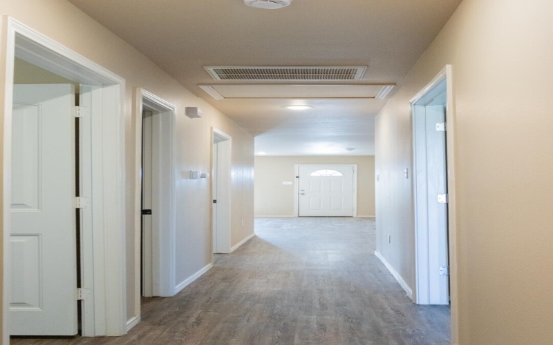 2409 Avenue N, Lubbock, TX 79403, 3 Bedrooms Bedrooms, ,2 BathroomsBathrooms,Residential,For Sale,2409 Avenue N,0,202559473