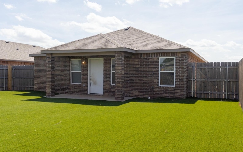 2409 Avenue N, Lubbock, TX 79403, 3 Bedrooms Bedrooms, ,2 BathroomsBathrooms,Residential,For Sale,2409 Avenue N,0,202559473