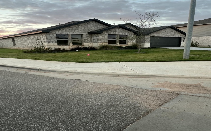 10518 Aberdeen Avenue, Lubbock, TX 79424, 4 Habitaciones Habitaciones , ,2 BañosBaños,Residential,En Venta,10518 Aberdeen Avenue,0,202560356
