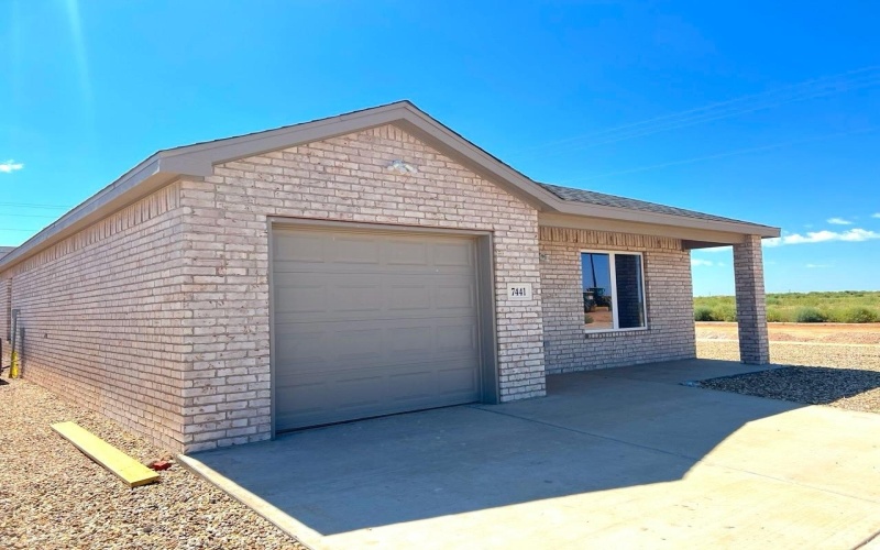 7441 4th Street, Lubbock, TX 79416, 3 Habitaciones Habitaciones , ,2 BañosBaños,Residential,En Venta,7441 4th Street,0,202560473