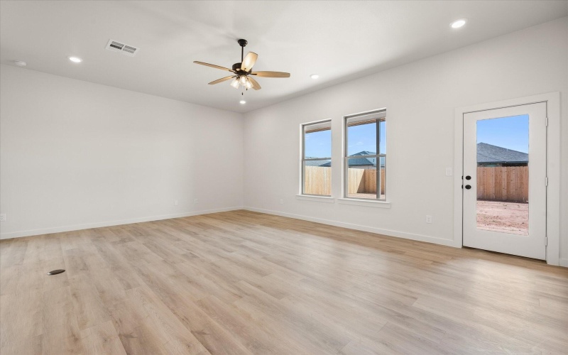 6007 Wausau Avenue, Lubbock, TX 79407, 3 Habitaciones Habitaciones , ,2 BañosBaños,Residential,En Venta,6007 Wausau Avenue,0,202561001