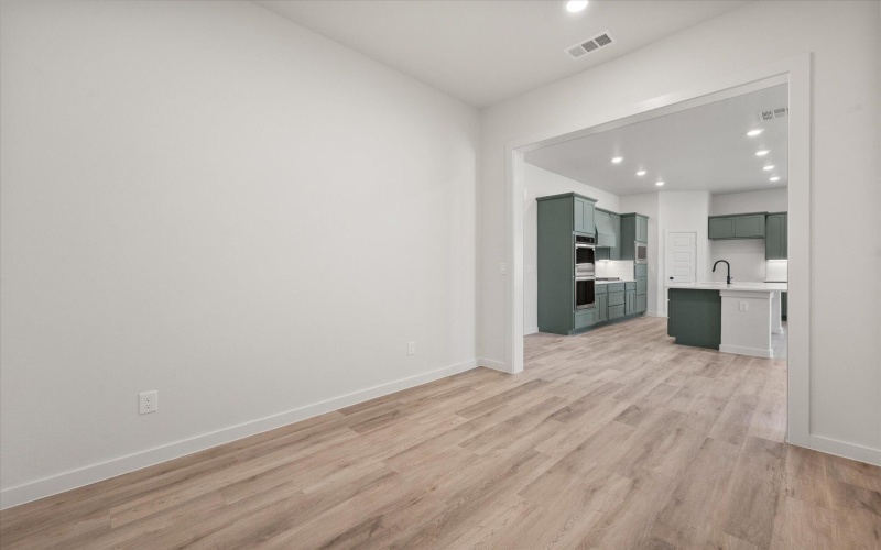 1508 E 29th Street, Wolfforth, TX 79382, 4 Habitaciones Habitaciones , ,3 BañosBaños,Residential,En Venta,1508 E 29th Street,0,202561005