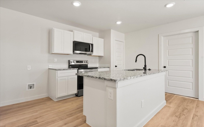 511 E 23rd Street, Wolfforth, TX 79382, 3 Habitaciones Habitaciones , ,2 BañosBaños,Residential,En Venta,511 E 23rd Street,0,202561006