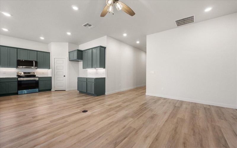 2903 Harvest Avenue, Wolfforth, TX 79382, 4 Bedrooms Bedrooms, ,2 BathroomsBathrooms,Residential,For Sale,2903 Harvest Avenue,0,202561007