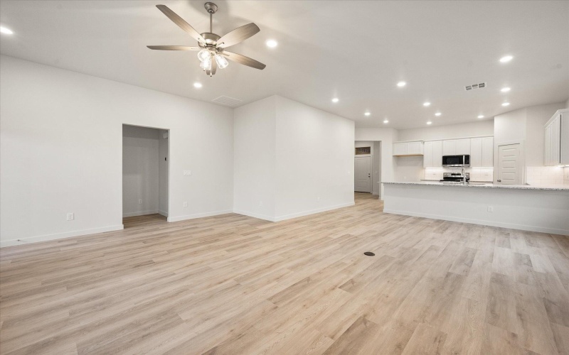 2905 Harvest Avenue, Wolfforth, TX 79382, 3 Bedrooms Bedrooms, ,2 BathroomsBathrooms,Residential,For Sale,2905 Harvest Avenue,0,202561008