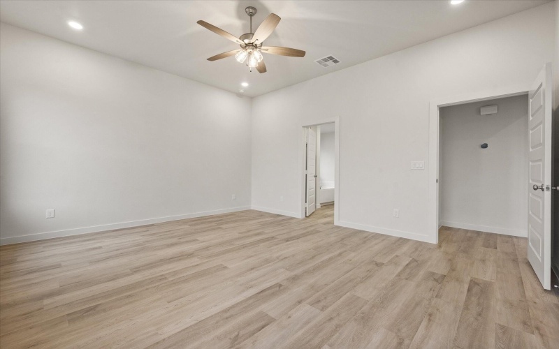 2905 Harvest Avenue, Wolfforth, TX 79382, 3 Bedrooms Bedrooms, ,2 BathroomsBathrooms,Residential,For Sale,2905 Harvest Avenue,0,202561008