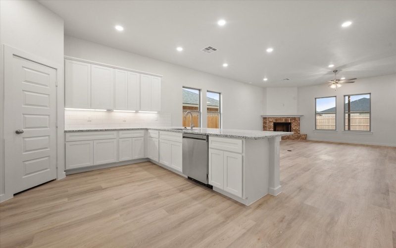 2905 Harvest Avenue, Wolfforth, TX 79382, 3 Bedrooms Bedrooms, ,2 BathroomsBathrooms,Residential,For Sale,2905 Harvest Avenue,0,202561008