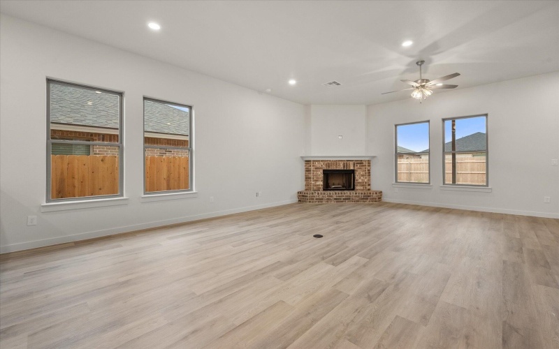 2905 Harvest Avenue, Wolfforth, TX 79382, 3 Bedrooms Bedrooms, ,2 BathroomsBathrooms,Residential,For Sale,2905 Harvest Avenue,0,202561008
