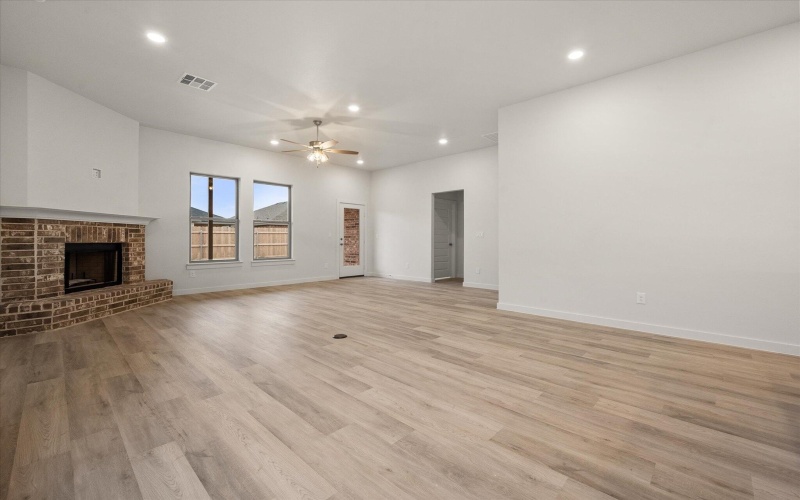 2905 Harvest Avenue, Wolfforth, TX 79382, 3 Bedrooms Bedrooms, ,2 BathroomsBathrooms,Residential,For Sale,2905 Harvest Avenue,0,202561008