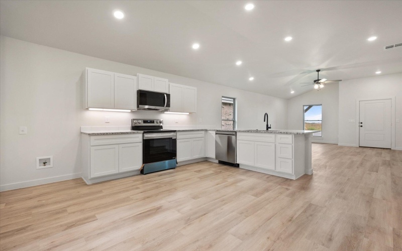 2909 Harvest Avenue, Wolfforth, TX 79382, 3 Bedrooms Bedrooms, ,2 BathroomsBathrooms,Residential,For Sale,2909 Harvest Avenue,0,202561010