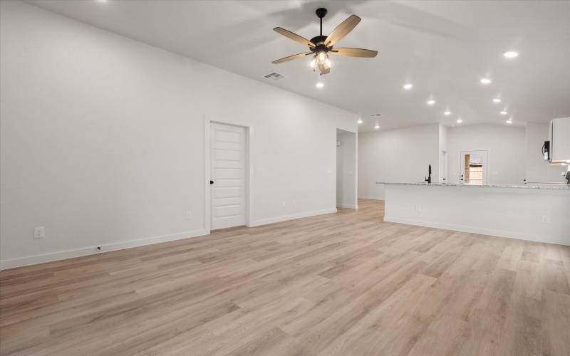 2909 Harvest Avenue, Wolfforth, TX 79382, 3 Bedrooms Bedrooms, ,2 BathroomsBathrooms,Residential,For Sale,2909 Harvest Avenue,0,202561010