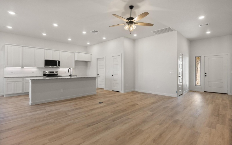 2917 Harvest Avenue, Wolfforth, TX 79382, 3 Habitaciones Habitaciones , ,2 BañosBaños,Residential,En Venta,2917 Harvest Avenue,0,202561011