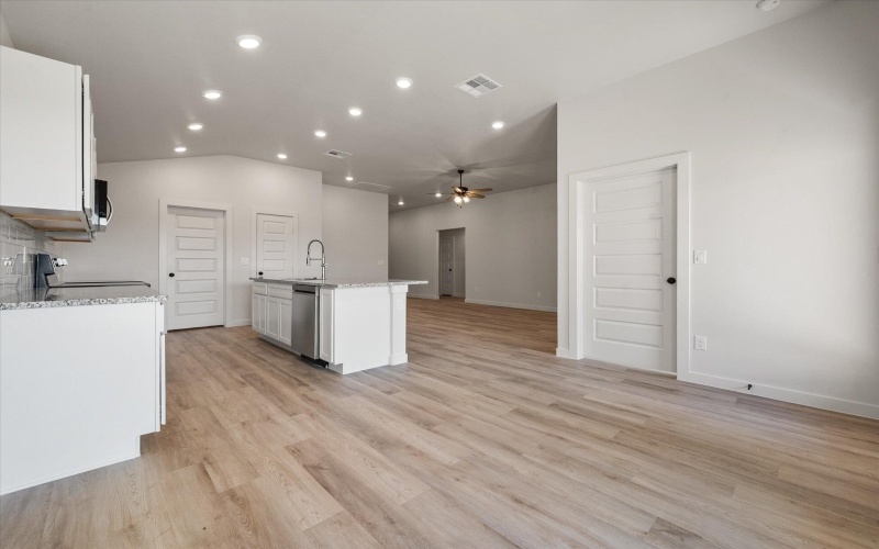 703 E 30th Street, Wolfforth, TX 79382, 3 Bedrooms Bedrooms, ,2 BathroomsBathrooms,Residential,For Sale,703 E 30th Street,0,202561013