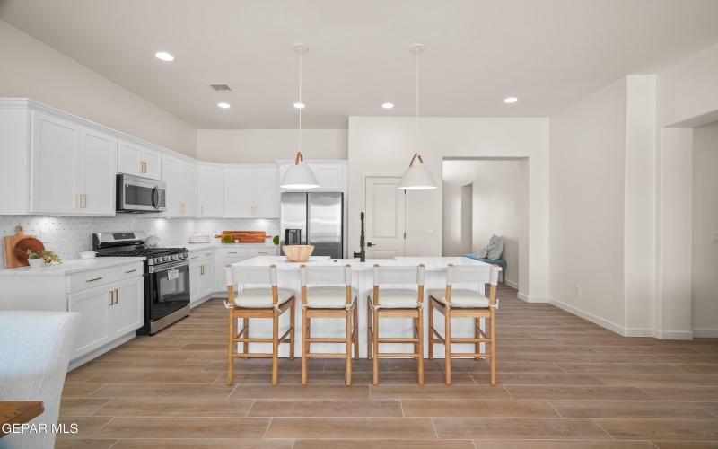 13385 Highworth Drive, El Paso, TX 79928, 4 Habitaciones Habitaciones , ,2 BañosBaños,Residential,En Venta,13385 Highworth Drive,0,921731
