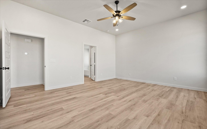 7012 57th Street, Lubbock, TX 79407, 3 Habitaciones Habitaciones , ,2 BañosBaños,Residential,En Venta,7012 57th Street,0,202561017