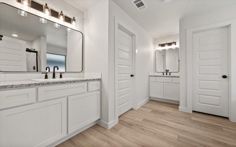 7012 57th Street, Lubbock, TX 79407, 3 Habitaciones Habitaciones , ,2 BañosBaños,Residential,En Venta,7012 57th Street,0,202561017