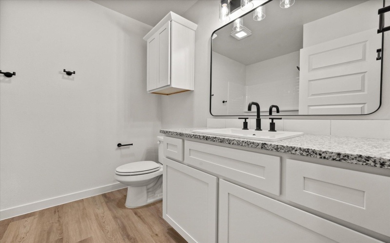 7012 57th Street, Lubbock, TX 79407, 3 Habitaciones Habitaciones , ,2 BañosBaños,Residential,En Venta,7012 57th Street,0,202561017