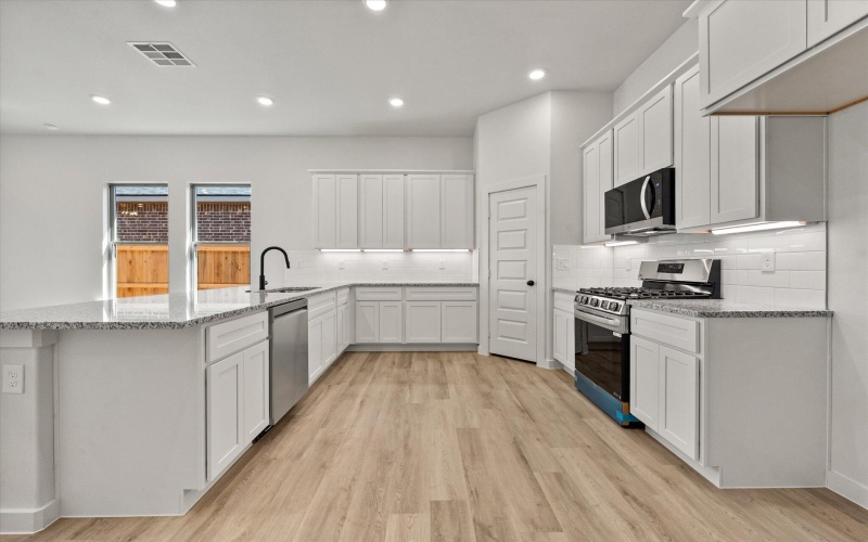 7012 57th Street, Lubbock, TX 79407, 3 Habitaciones Habitaciones , ,2 BañosBaños,Residential,En Venta,7012 57th Street,0,202561017