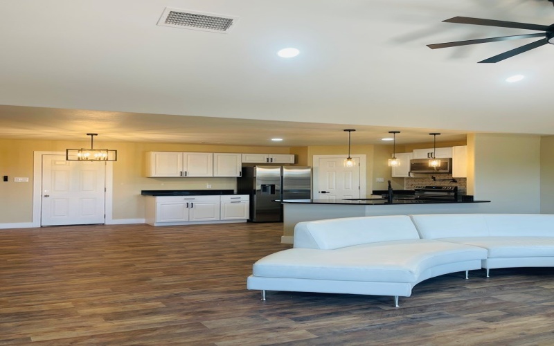 301 E Elizabeth, Stanton, TX 79782, 3 Bedrooms Bedrooms, ,2 BathroomsBathrooms,Residential,For Sale,301 E Elizabeth,0,50085586