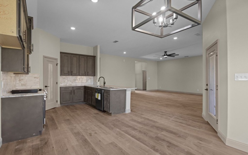 8643 Pamplona Pl, Odessa, TX 79765, 4 Habitaciones Habitaciones , ,2 BañosBaños,Residential,En Venta,8643 Pamplona Pl,0,50085591