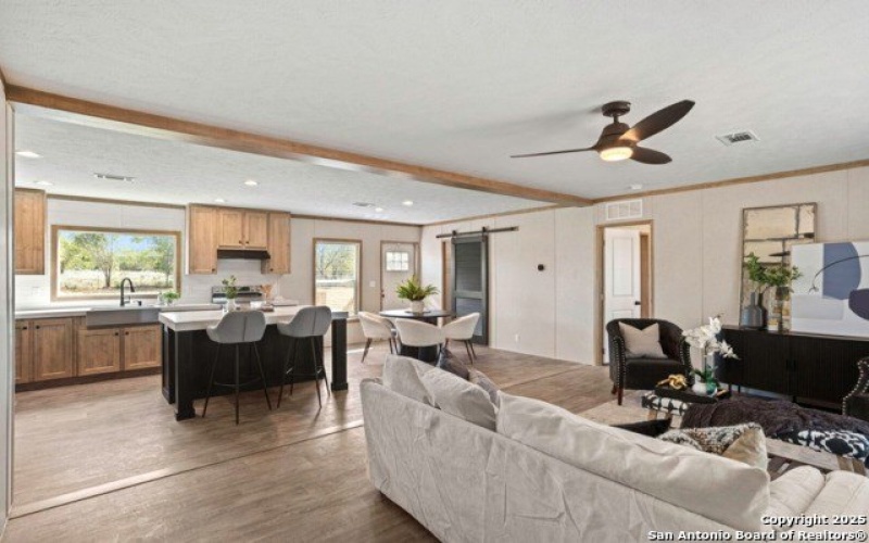 914 Swallows Ln, Seguin, TX 78155, 4 Bedrooms Bedrooms, ,2 BathroomsBathrooms,Residential,For Sale,914 Swallows Ln,0,1910339
