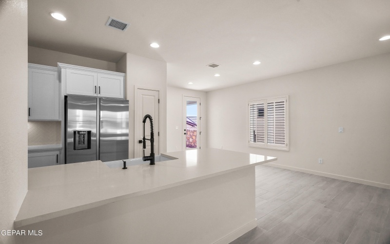 3705 Bob Snead Drive, El Paso, TX 79938, 3 Bedrooms Bedrooms, ,2 BathroomsBathrooms,Residential,For Sale,3705 Bob Snead Drive,921734