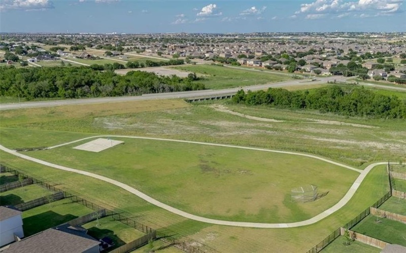 9936 Voyager Lane, Fort Worth, TX 76131, 3 Habitaciones Habitaciones , ,2 BañosBaños,Residential,En Venta,9936 Voyager Lane,0,21038095