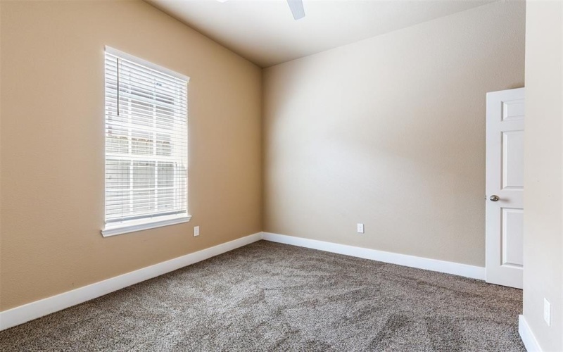 413 Henderson Street, Bonham, TX 75418, 3 Habitaciones Habitaciones , ,2 BañosBaños,Residential,En Venta,413 Henderson Street,0,21055849