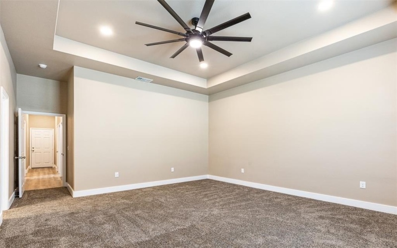 413 Henderson Street, Bonham, TX 75418, 3 Habitaciones Habitaciones , ,2 BañosBaños,Residential,En Venta,413 Henderson Street,0,21055849