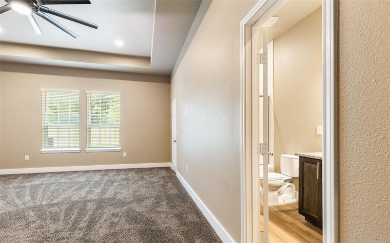 413 Henderson Street, Bonham, TX 75418, 3 Habitaciones Habitaciones , ,2 BañosBaños,Residential,En Venta,413 Henderson Street,0,21055849