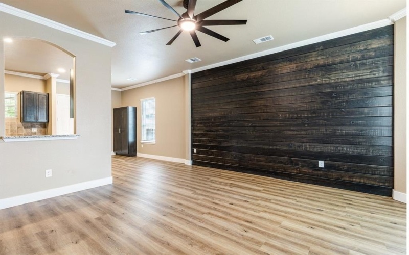 413 Henderson Street, Bonham, TX 75418, 3 Habitaciones Habitaciones , ,2 BañosBaños,Residential,En Venta,413 Henderson Street,0,21055849