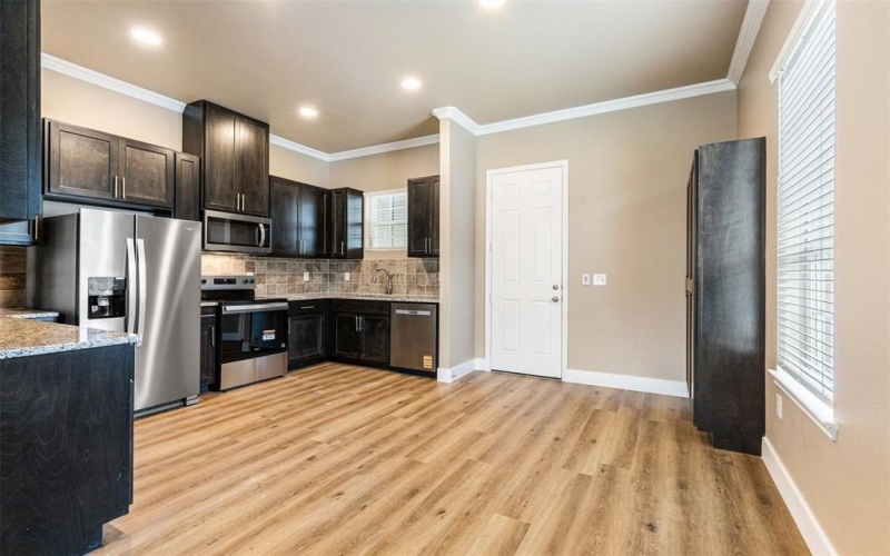 413 Henderson Street, Bonham, TX 75418, 3 Habitaciones Habitaciones , ,2 BañosBaños,Residential,En Venta,413 Henderson Street,0,21055849