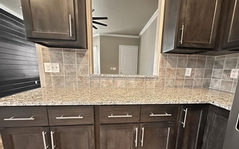 413 Henderson Street, Bonham, TX 75418, 3 Habitaciones Habitaciones , ,2 BañosBaños,Residential,En Venta,413 Henderson Street,0,21055849