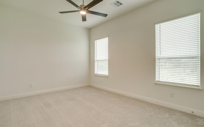 1013 Deer Island Court, Azle, TX 76020, 4 Bedrooms Bedrooms, ,2 BathroomsBathrooms,Residential,For Sale,1013 Deer Island Court,0,21064757