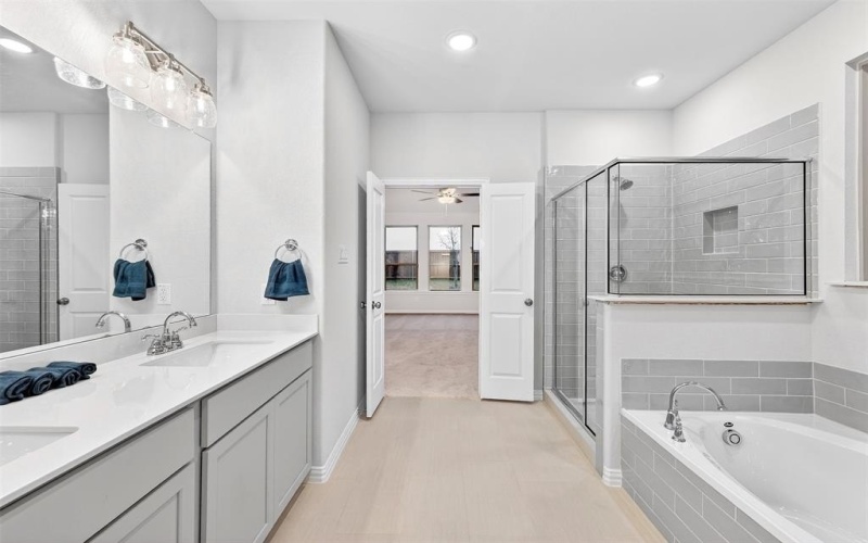 5029 Lily Creek Drive, Celina, TX 76227, 4 Habitaciones Habitaciones , ,3 BañosBaños,Residential,En Venta,5029 Lily Creek Drive,0,21064820