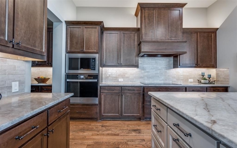 1008 Huffines Boulevard, Wylie, TX 75098, 3 Habitaciones Habitaciones , ,2 BañosBaños,Residential,En Venta,1008 Huffines Boulevard,0,21066791