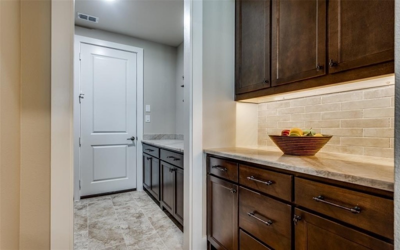 1008 Huffines Boulevard, Wylie, TX 75098, 3 Habitaciones Habitaciones , ,2 BañosBaños,Residential,En Venta,1008 Huffines Boulevard,0,21066791