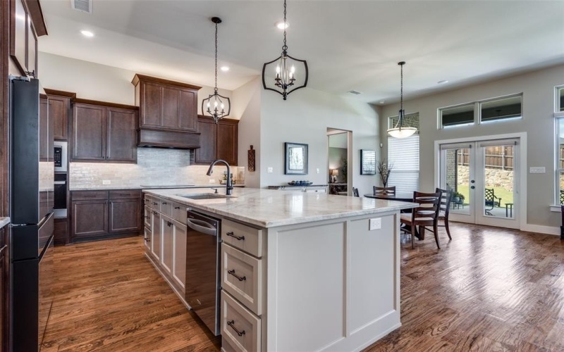 1008 Huffines Boulevard, Wylie, TX 75098, 3 Habitaciones Habitaciones , ,2 BañosBaños,Residential,En Venta,1008 Huffines Boulevard,0,21066791