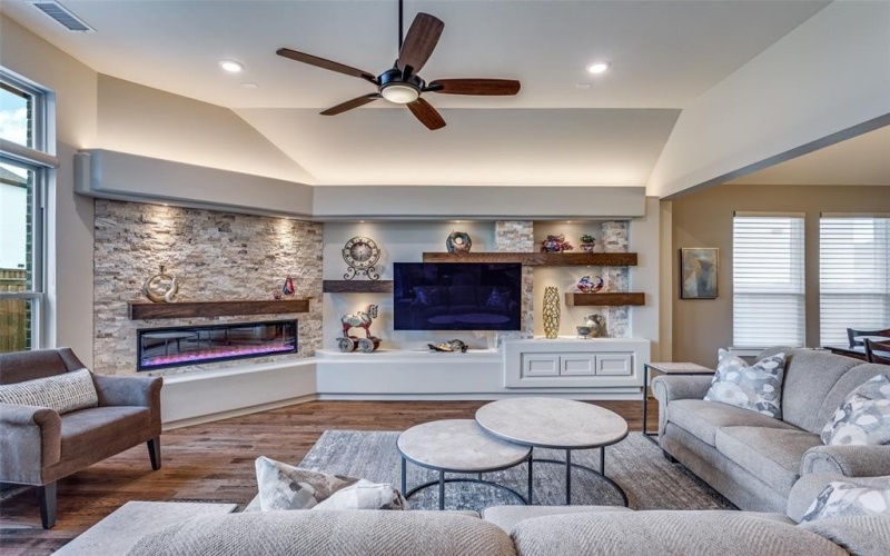 1008 Huffines Boulevard, Wylie, TX 75098, 3 Habitaciones Habitaciones , ,2 BañosBaños,Residential,En Venta,1008 Huffines Boulevard,0,21066791