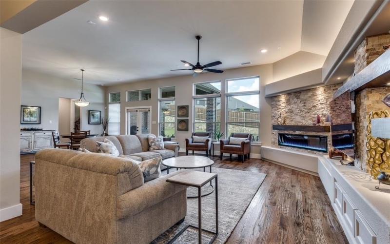 1008 Huffines Boulevard, Wylie, TX 75098, 3 Habitaciones Habitaciones , ,2 BañosBaños,Residential,En Venta,1008 Huffines Boulevard,0,21066791