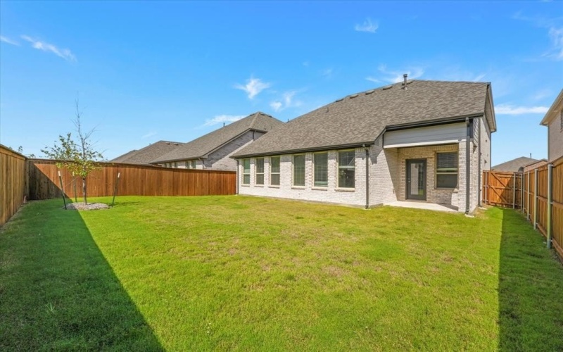 1331 Pierce Lane, Royse City, TX 75189, 4 Bedrooms Bedrooms, ,5 BathroomsBathrooms,Residential,For Sale,1331 Pierce Lane,0,21067267