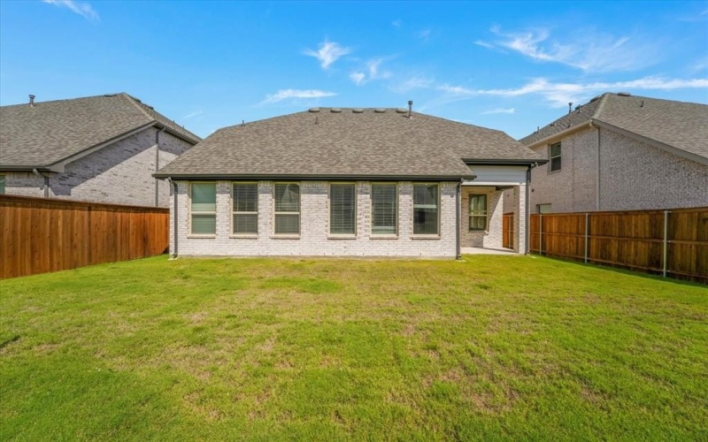 1331 Pierce Lane, Royse City, TX 75189, 4 Bedrooms Bedrooms, ,5 BathroomsBathrooms,Residential,For Sale,1331 Pierce Lane,0,21067267