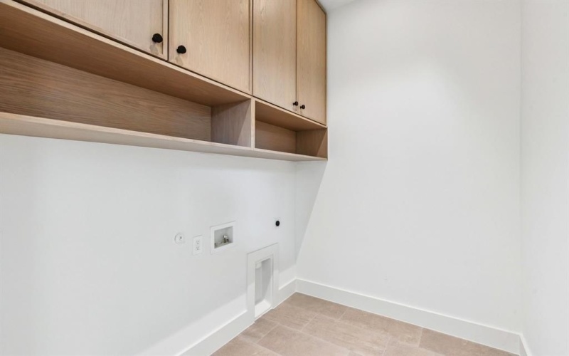 6801 Tyree Street, Dallas, TX 75209, 2 Bedrooms Bedrooms, ,2 BathroomsBathrooms,Residential,For Sale,6801 Tyree Street,0,21069009