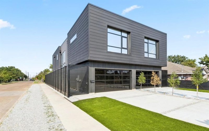 6801 Tyree Street, Dallas, TX 75209, 2 Bedrooms Bedrooms, ,2 BathroomsBathrooms,Residential,For Sale,6801 Tyree Street,0,21069009