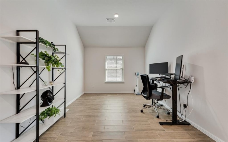 3316 Goshawk Drive, Denton, TX 76208, 4 Bedrooms Bedrooms, ,3 BathroomsBathrooms,Residential,For Sale,3316 Goshawk Drive,0,21069125