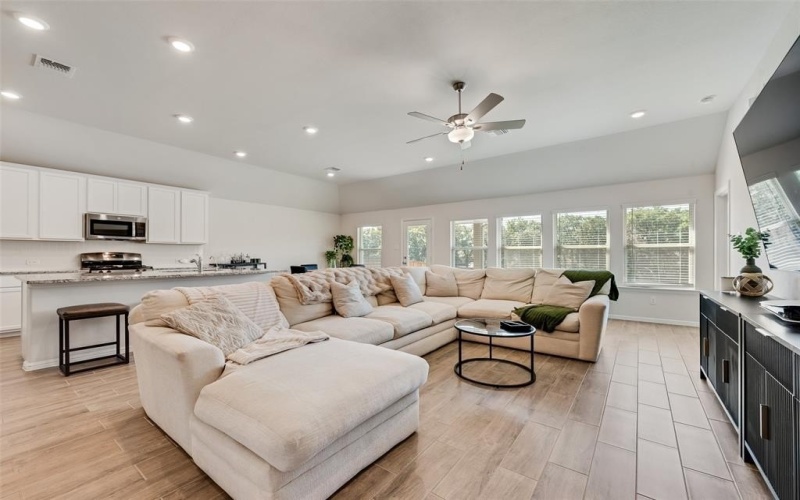 3316 Goshawk Drive, Denton, TX 76208, 4 Bedrooms Bedrooms, ,3 BathroomsBathrooms,Residential,For Sale,3316 Goshawk Drive,0,21069125