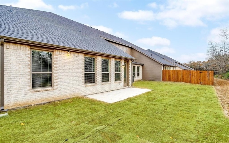 6917 Yellow Hammer Way, Arlington, TX 76001, 3 Habitaciones Habitaciones , ,2 BañosBaños,Residential,En Venta,6917 Yellow Hammer Way,0,21069406