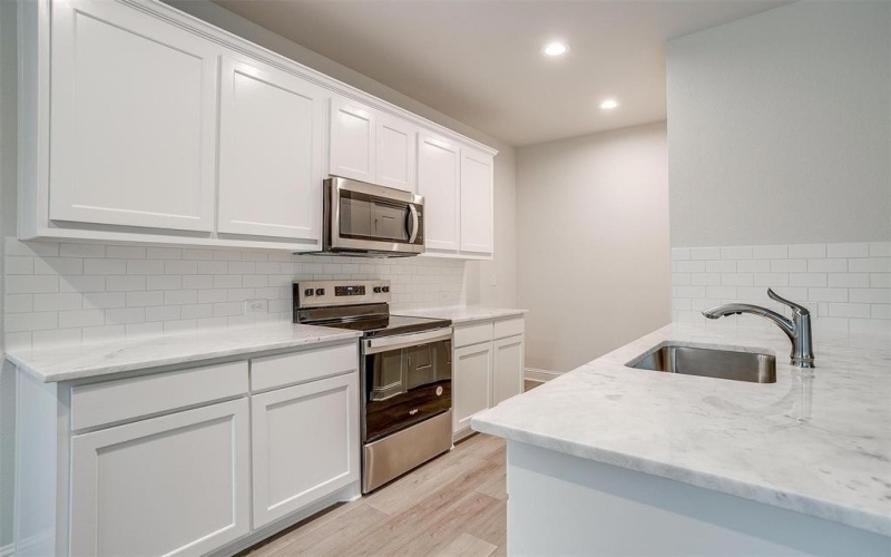 6917 Yellow Hammer Way, Arlington, TX 76001, 3 Habitaciones Habitaciones , ,2 BañosBaños,Residential,En Venta,6917 Yellow Hammer Way,0,21069406