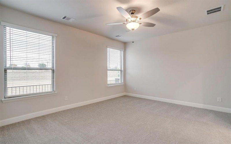 6917 Yellow Hammer Way, Arlington, TX 76001, 3 Habitaciones Habitaciones , ,2 BañosBaños,Residential,En Venta,6917 Yellow Hammer Way,0,21069406